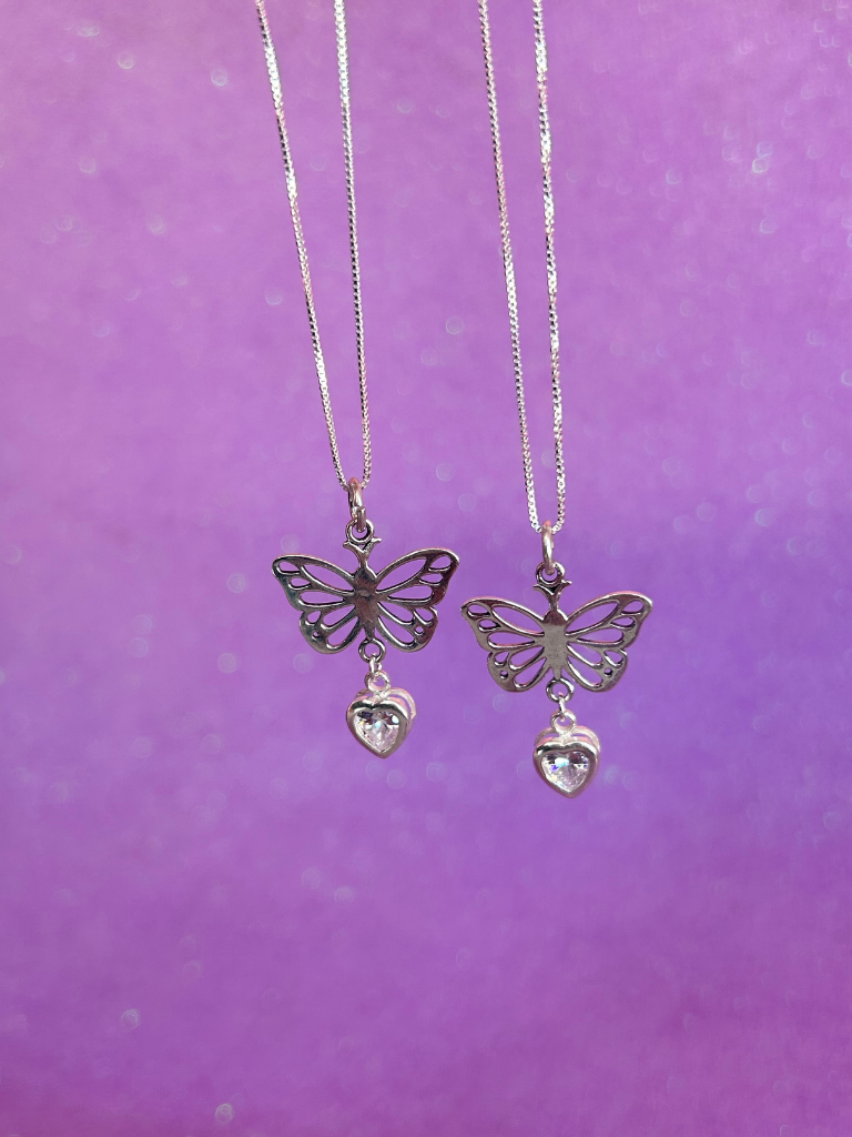 Collar mariposa