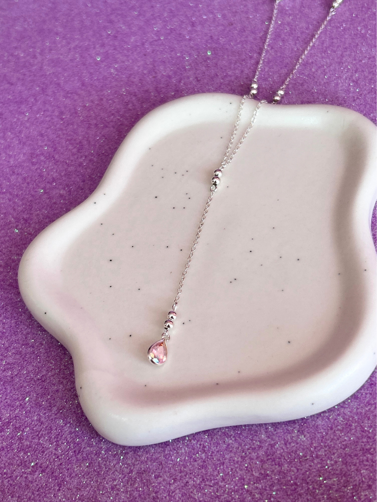 Collar cascada circón tornasol