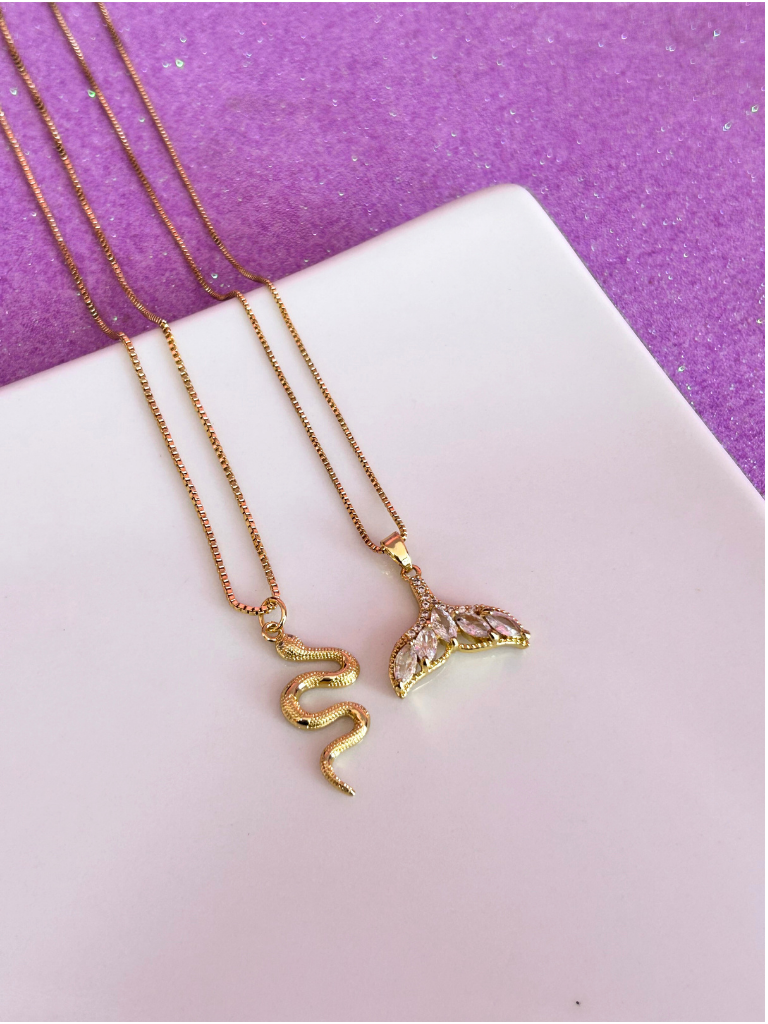 Collar serpiente y cola de ballena